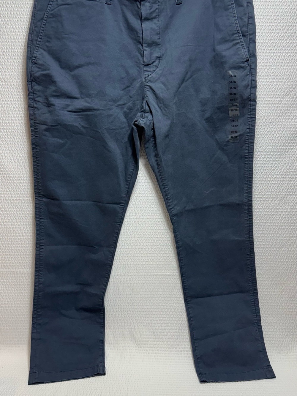 American Eagle Men's gray Slim Chino pants flex slim live khakis 38x 32”
